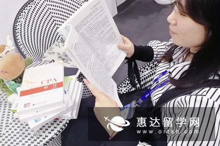 你准备好投资你的研究生学位了吗,但不确定如何支付学位费用?带你深入了解一下
