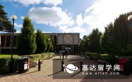 北安普顿大学简介